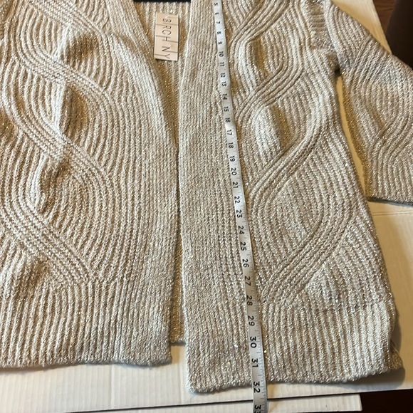 NWT-Birch NY-M-tan metallic-open front,knit, sequence, pattern, cardigan sweater - Picture 11 of 12